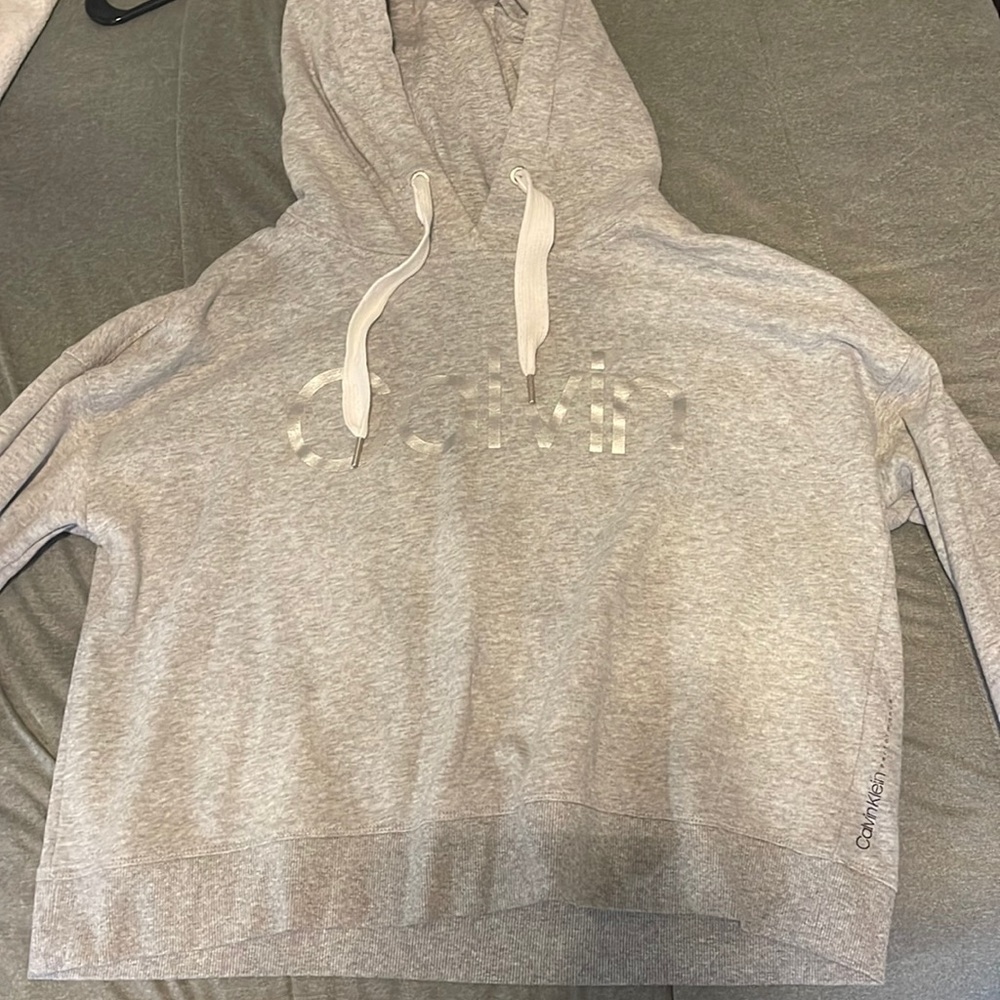 Calvin Klein cropped sweater